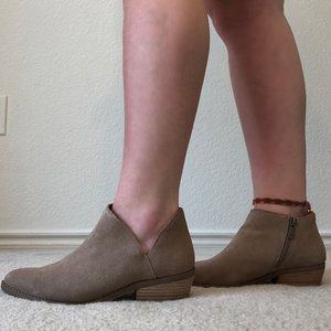 tan booties